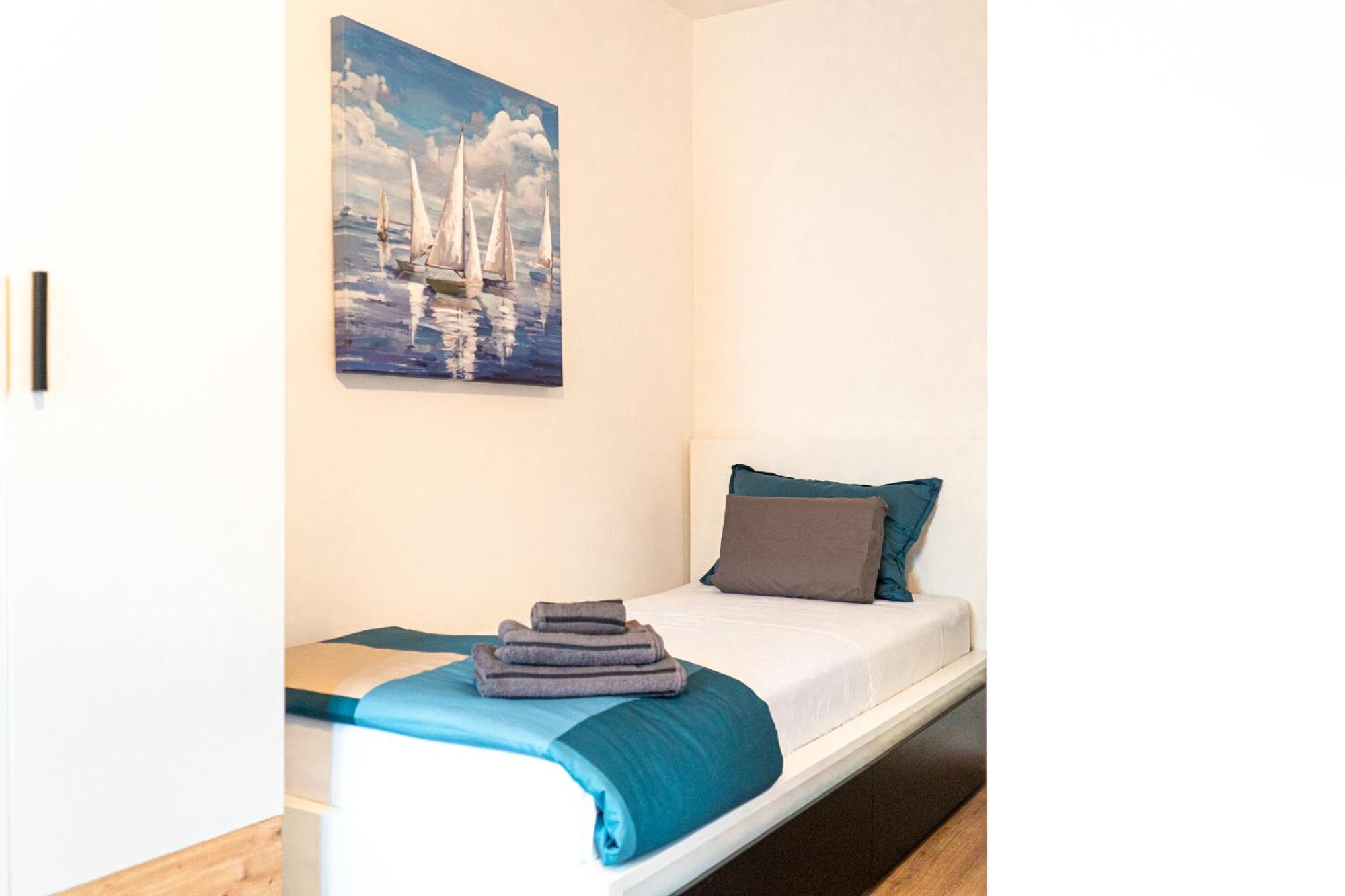 Sunny Bay Apartment *